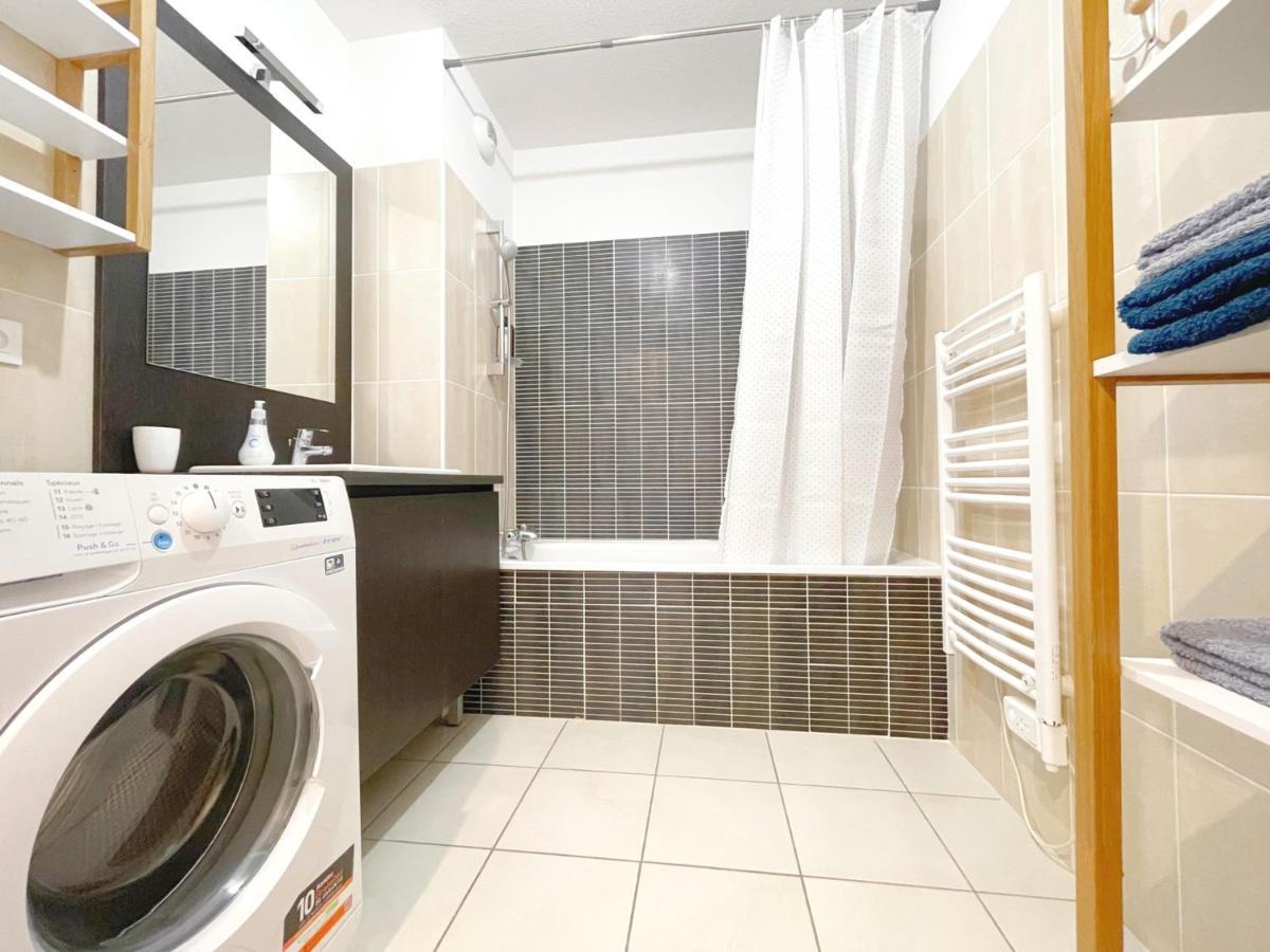 3P Climatise Avec Parking, Piscine, Proche Plage Et Commerces A Sete - Fr-1-338-497 Esterno foto