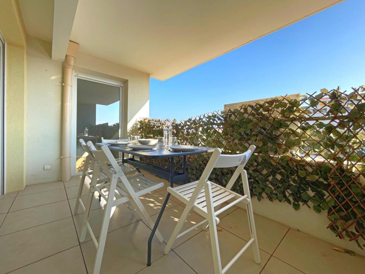 3P Climatise Avec Parking, Piscine, Proche Plage Et Commerces A Sete - Fr-1-338-497 Esterno foto